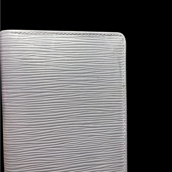 Louis Vuitton Epi Long Wallet – Customized & Handpainted – One of a Kind - Picture 9 of 13